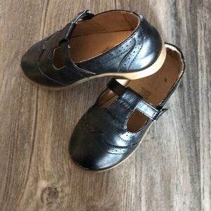 Girls MaryJane shoes